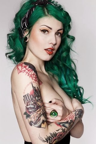 [hot-tattooed-women-019%255B2%255D.jpg]