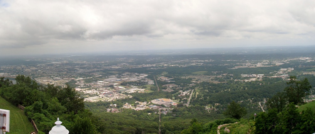 [8805a%2520Lookout%2520Mountain%252C%2520Tennessee%2520-%2520Incline%2520Railway%2520-%2520at%2520the%2520top%2520-%2520the%2520view%2520Stitch%255B3%255D.jpg]