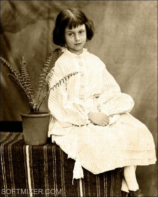 Alice_Liddell_thumb6 Alice_Liddell_thumb6