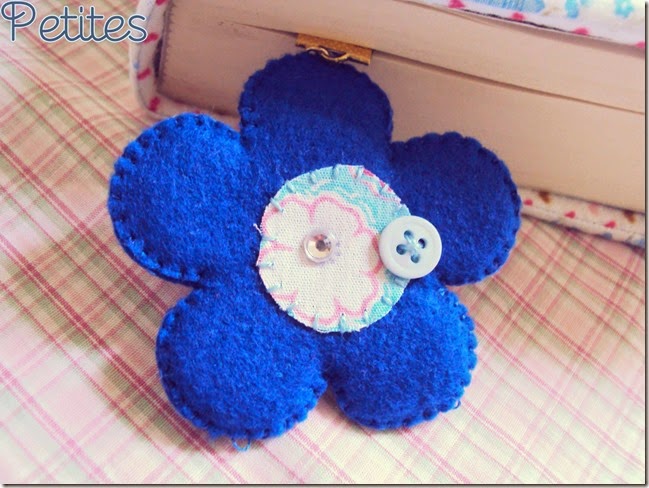 capa flores azuis_02 capa flores azuis_02