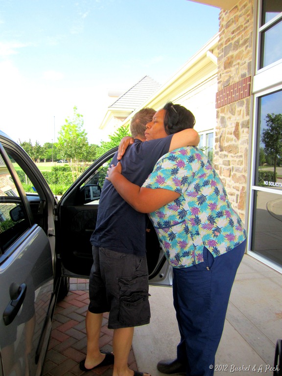[Anton%2520hugs%2520Ros%2520goodbye.%2520%2520Amazing%2520nurse...%255B19%255D.jpg]