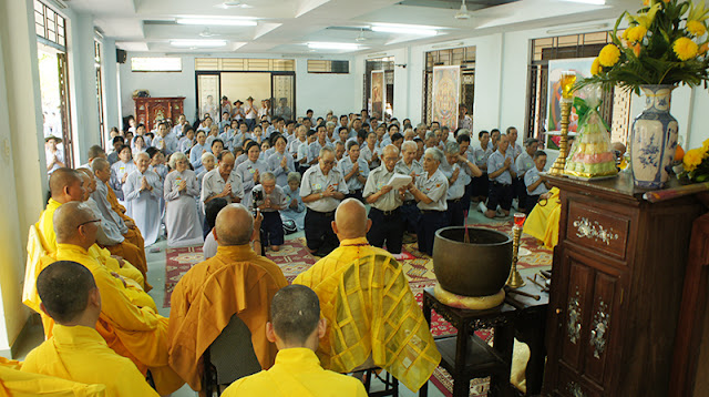 DSC06380 Lễ Hiệp kỵ   Lễ Huý Nhật Cư sĩ Sáng lập viên GĐPT Việt Nam   Tâm Minh Lê Đình Thám