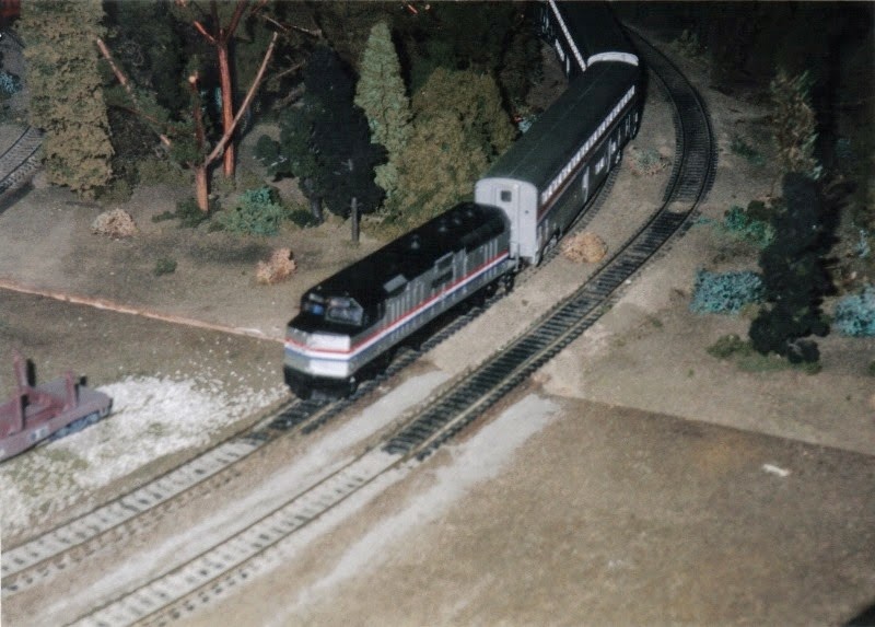 [21-HO-Scale-Layout-at-the-Lewis-Coun%255B1%255D.jpg]