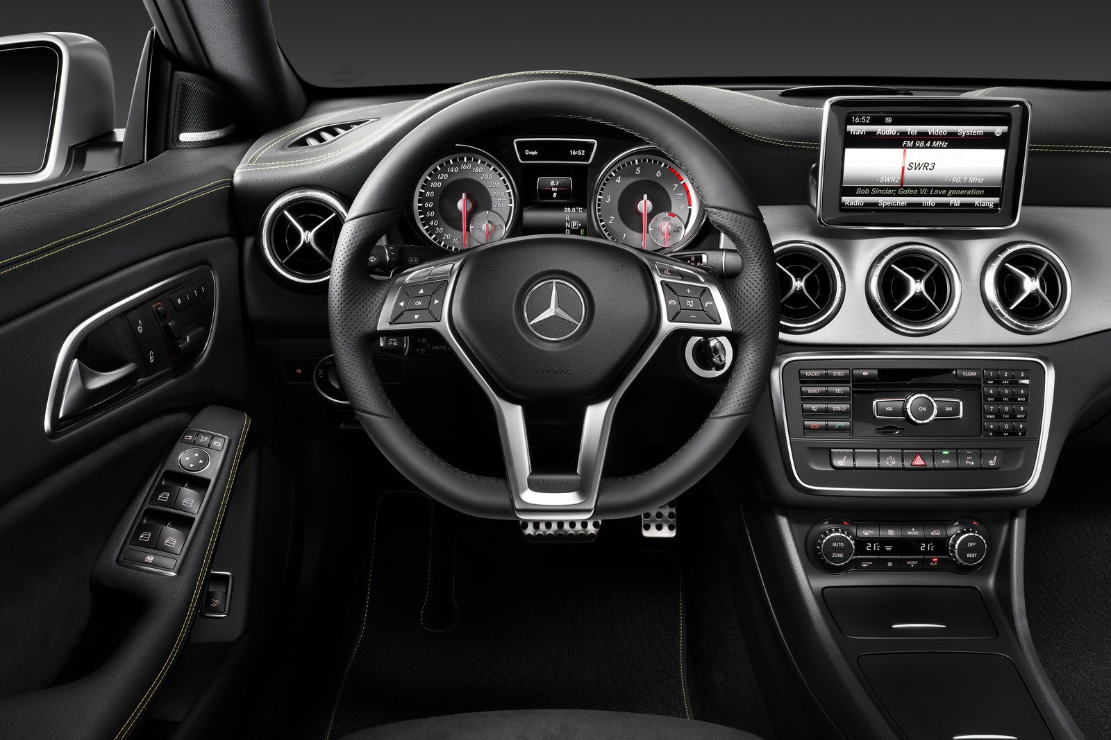 [Mercedes-Benz-CLA-33%255B5%255D.jpg]
