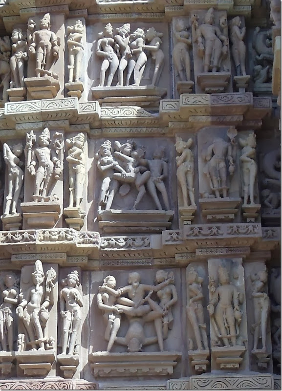 Khajuraho-TemplosCRA_1110x1536