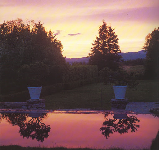 The reflecting pool fulfills its function.