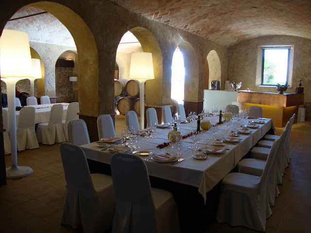 SALA DE BOTES[3].JPG