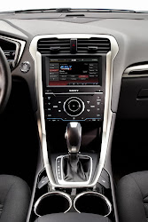 Ford-Fusion-Hybrid-07%25255B2%25255D.jpg
