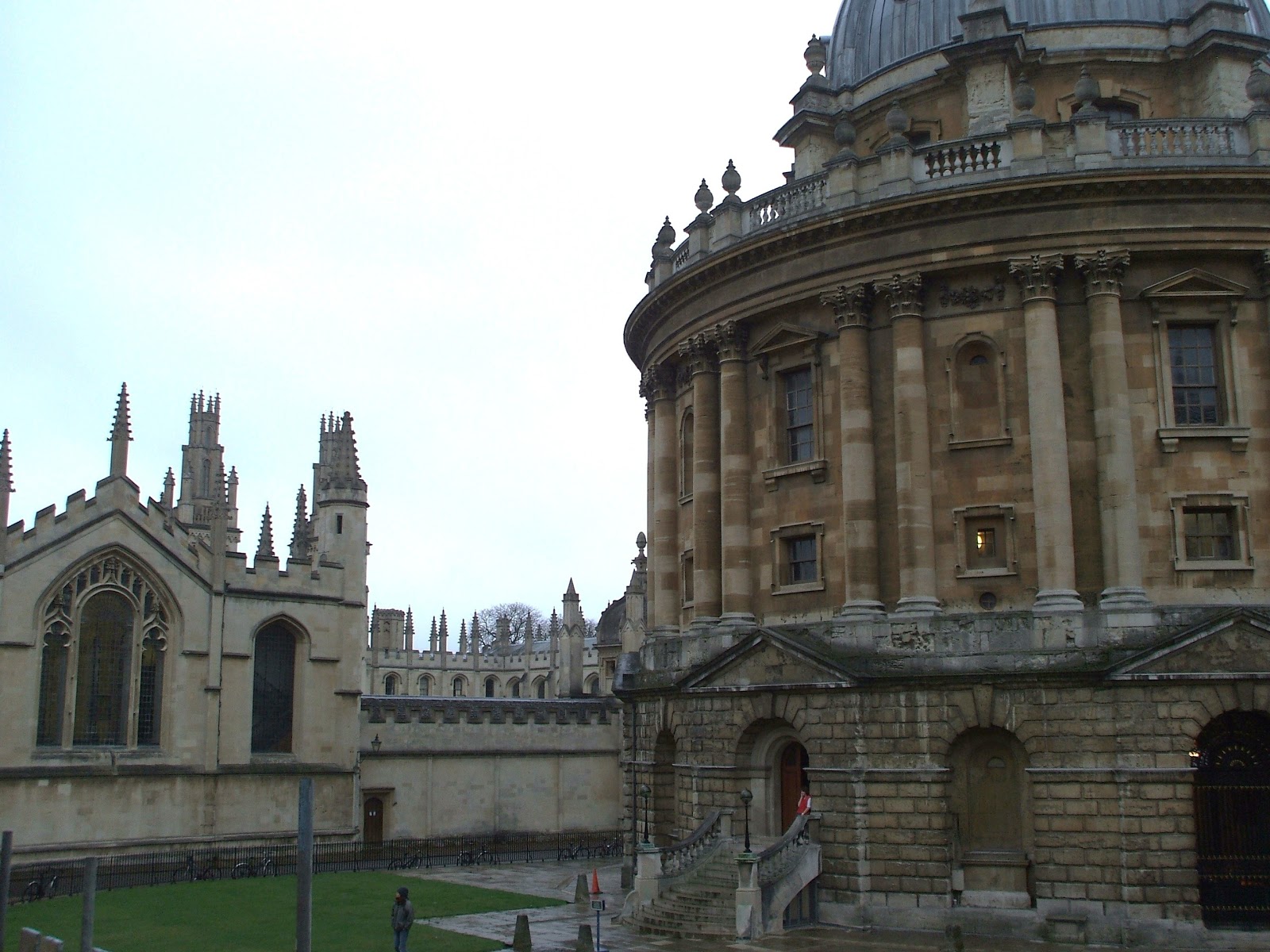 [Radcliffe%2520Cinema%2520Oxford%255B3%255D.jpg]