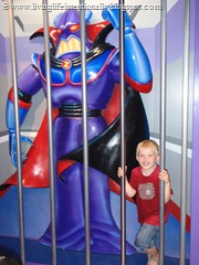 [Disney%2520Vacation%25202009%2520278.jpg]