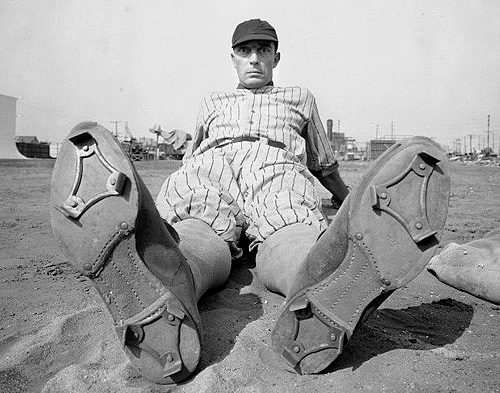 [Buster-Keaton-Baseball4.png]