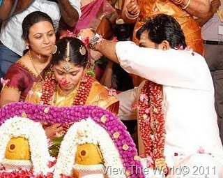 [karthi_wedding_photos_024%255B5%255D.jpg]