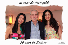 Fotos do evento Astrogildo e Andrea - 18.12.11. Foto numero 39 da Social Click Fotografia Digital, do Rio de Janeiro, RJ, que faz fotos divertidas, fotos malucas, fotos com fantasias, fotos na hora, fotografia maluca, fotografia divertida com molduras personalizadas. fotos divertidas malucas foto maluca animadas animado rj rio de janeiro divertida fantasia animada cidade fotografia casamento no fotografo casamentos