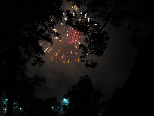 Click to Rosebowl Fireworks