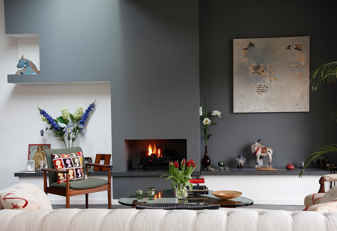 [House-tour-gray-accent-wall-simple-fireplace%255B8%255D.jpg]