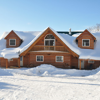 Wing style Ecolog home in Haliburton county - winter wonderland !