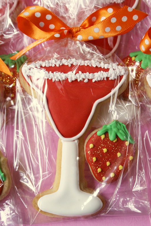 [276-%2520Strawberry%2520Margaraita%2520Cookie%2520copy%255B1%255D.jpg]