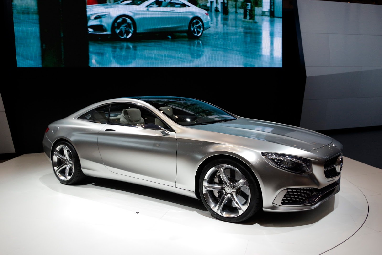 [Mercedes-Concepts-01%255B2%255D.jpg]