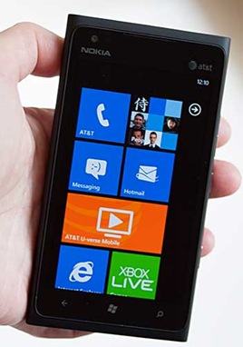 [Nokia-Lumia-900_2%255B2%255D.jpg]