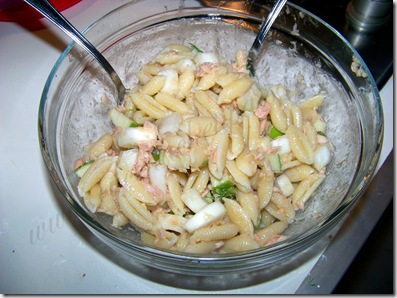pasta fredda allo yogurt mela finocchio tonno ricetta (9) pasta fredda allo yogurt mela finocchio tonno ricetta (9)