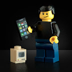 Lego-Steve-Jobs-Pre-Announcement.jpg