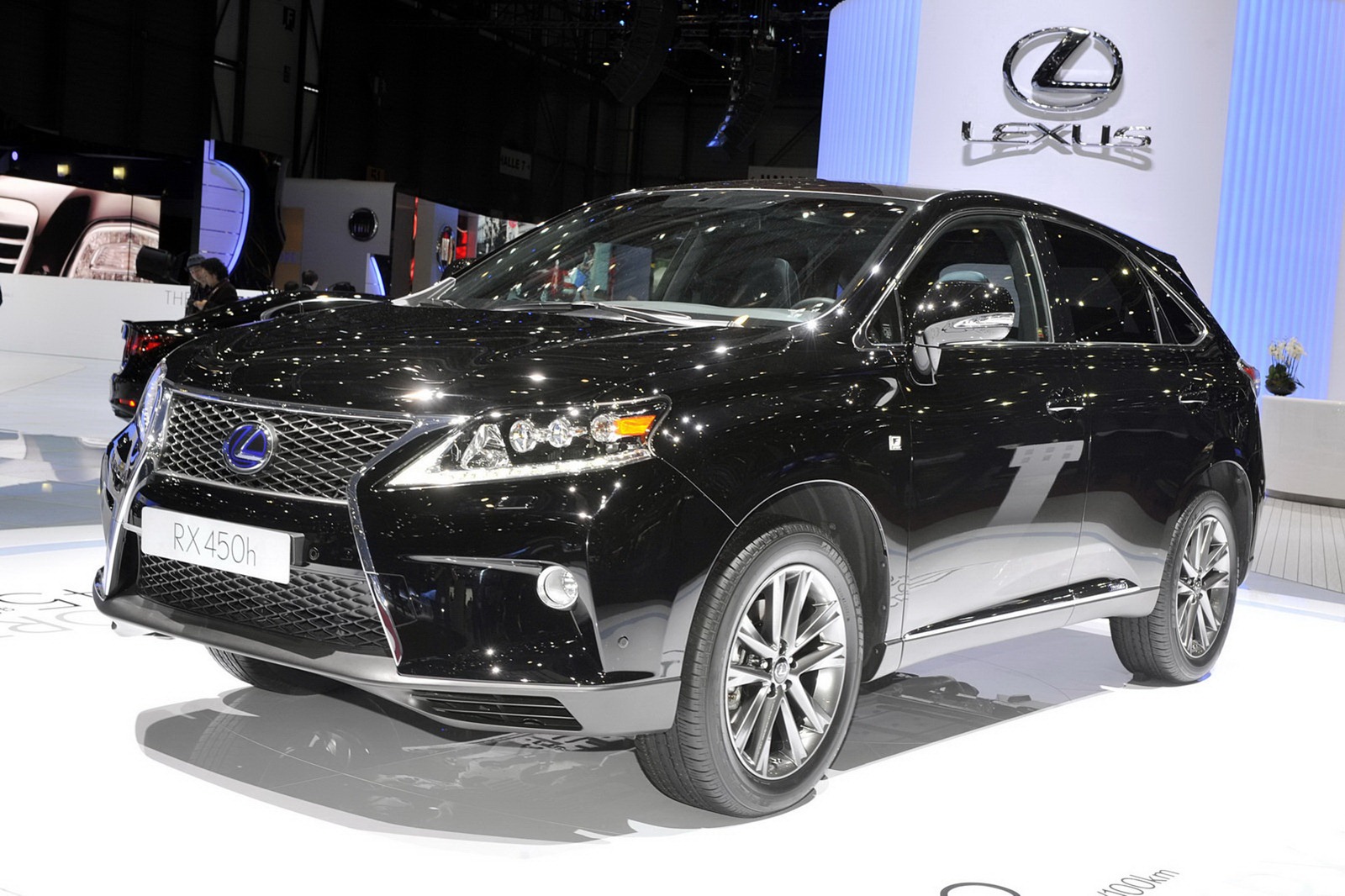 [2013-Lexus-RX-1%255B5%255D.jpg]