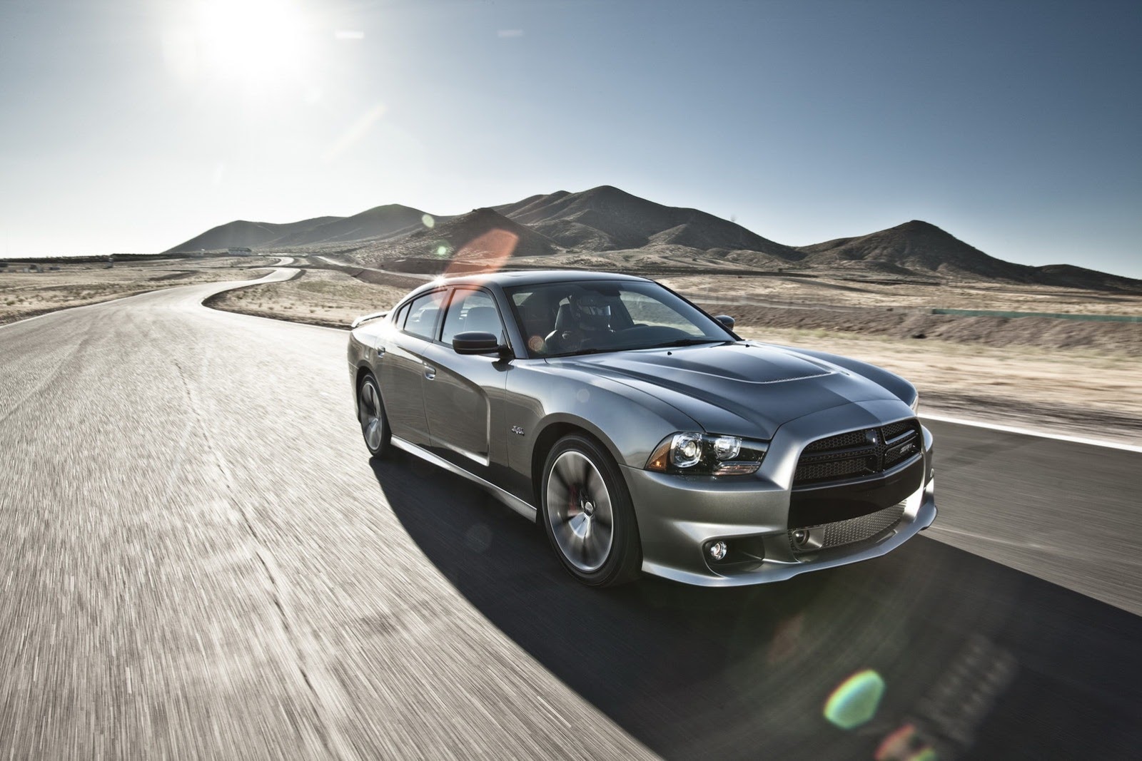 [2013-Dodge-Charger-SRT8-4%255B2%255D.jpg]