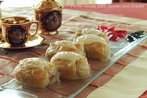 Phyllo Snails with Apples and Cream.JPG