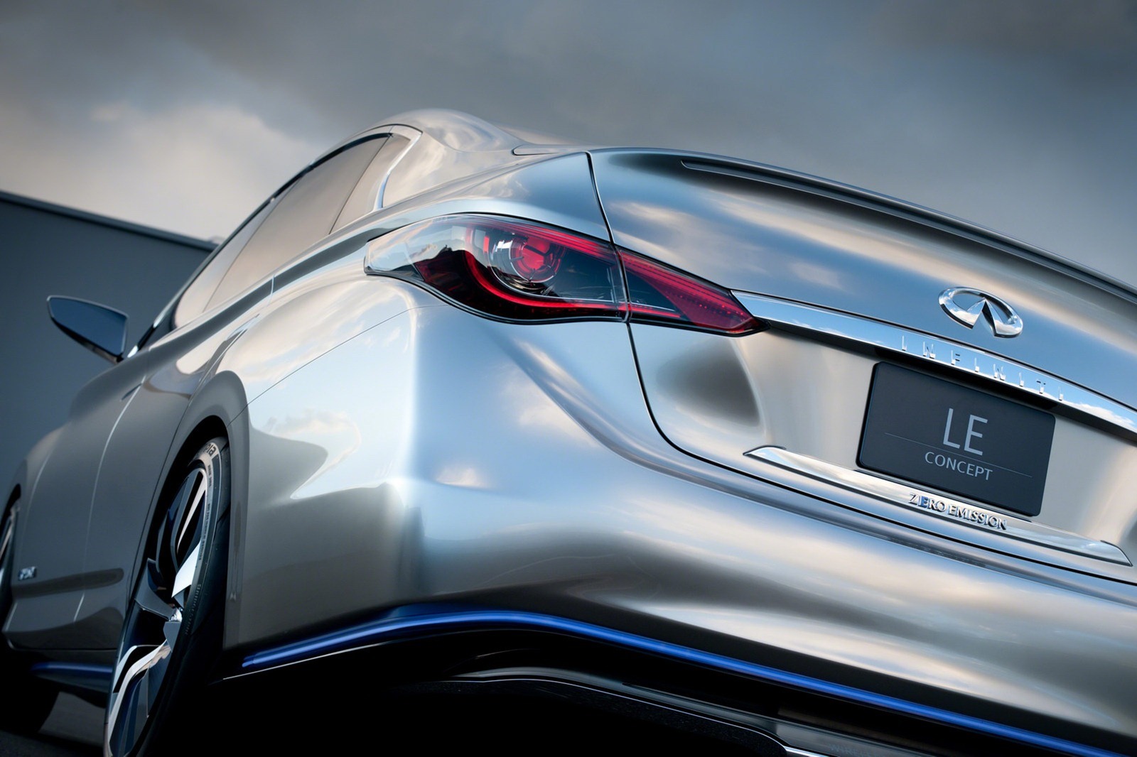 [Infiniti-LE-Concept-3%255B2%255D.jpg]