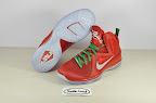 Throwback Thursday: Look Back at LBJs 2011 Christmas Shoes nike lebron 9 gr christmas 2 06 Throwback Thursday: Look Back at LBJs 2011 Christmas Shoes