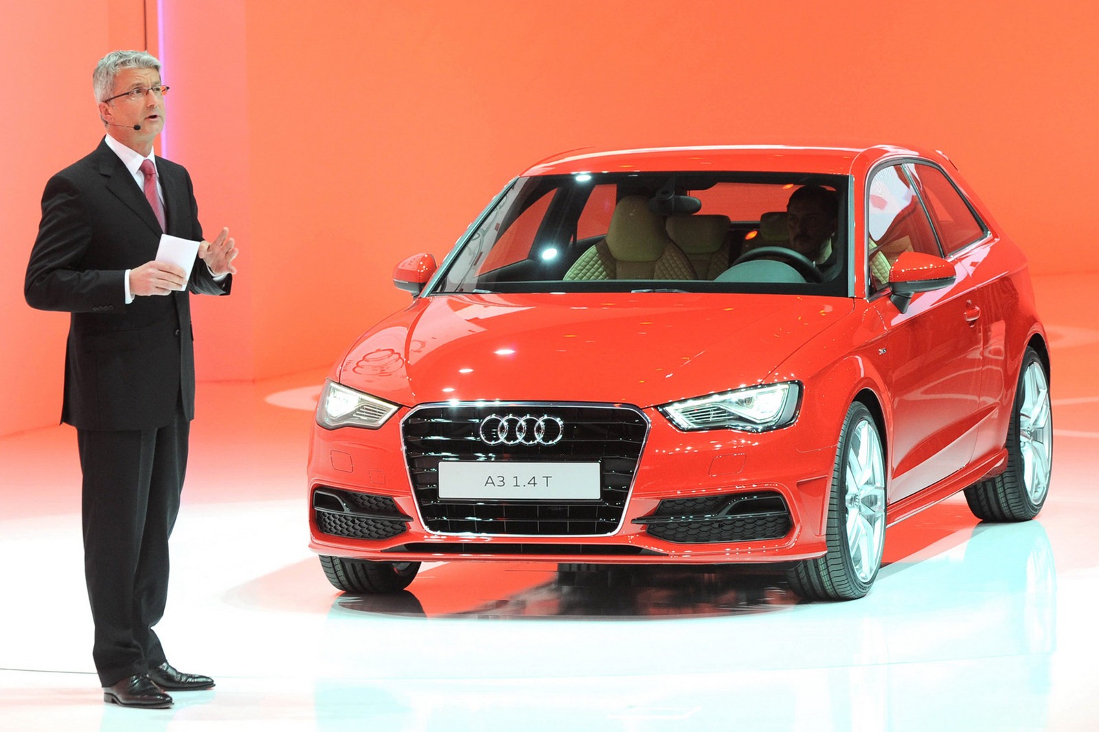[2013-Audi-A3-16%255B2%255D.jpg]