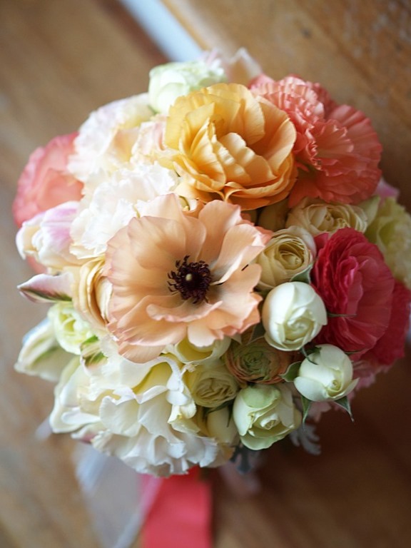 [Bouquet-Mixed-flowers-in-coral-tones%255B1%255D.jpg]