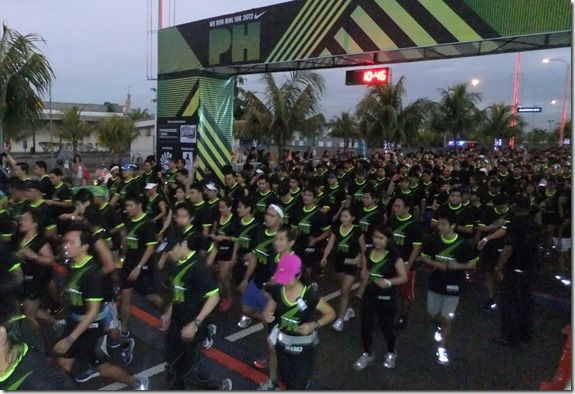 Nike we run manila start Nike we run manila start