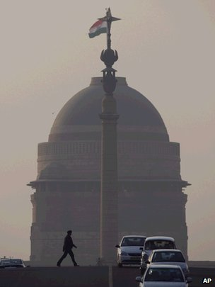 New Delhi smog. Experts say the smog problem is becoming increasingly serious. AP