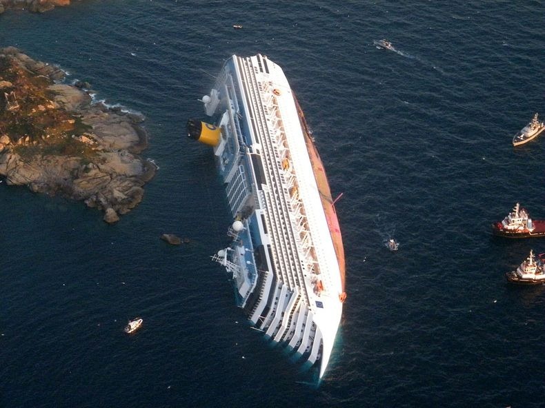 Costa-Concordia-2