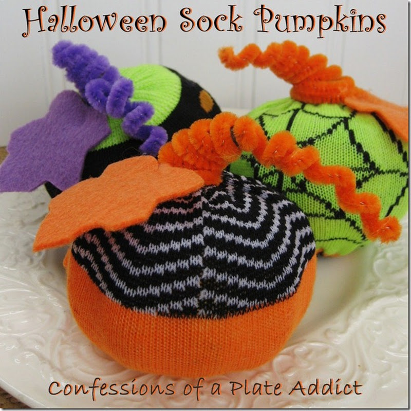 Easy Halloween Sock Pumpkins