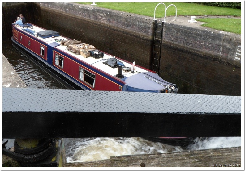 SAM_3206 Rhodesfield Lock SAM_3206 Rhodesfield Lock
