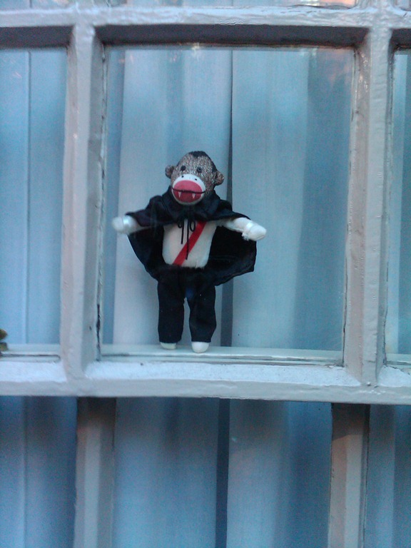 [Monkey%25203%255B2%255D.jpg]