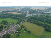 Tust_007.JPG