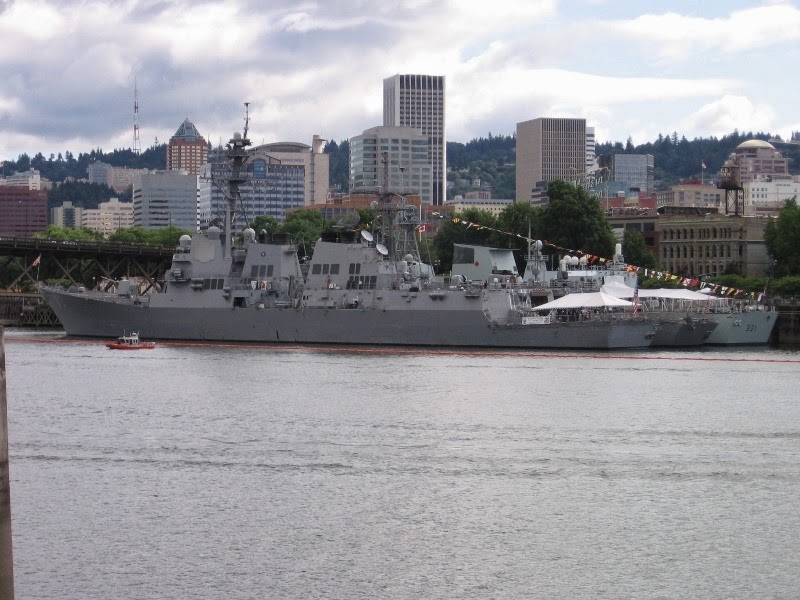 [IMG_7068-USS-Howard-DDG-83-USS-Vande.jpg]