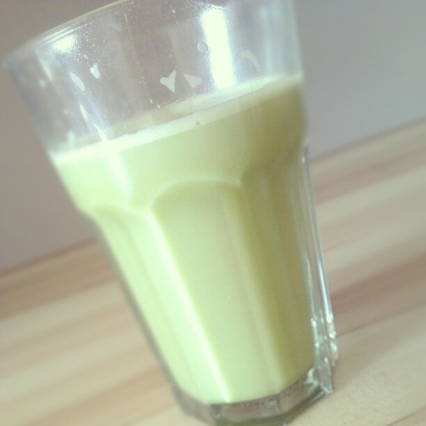 [5%2520Iced%2520Matcha%2520Latte%2520mit%2520Vanille-Reismilch%255B3%255D.jpg]