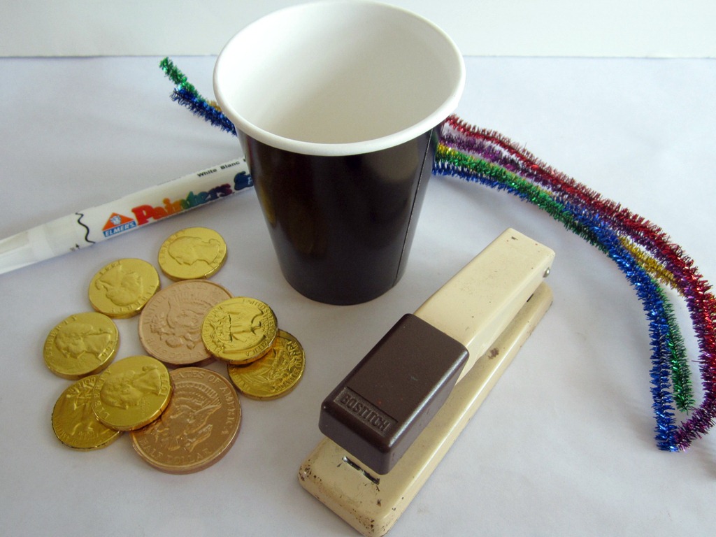 [Pot%2520of%2520Gold%2520Game%25201%255B13%255D.jpg]