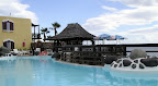 it:Vista su Bar in Piscina;