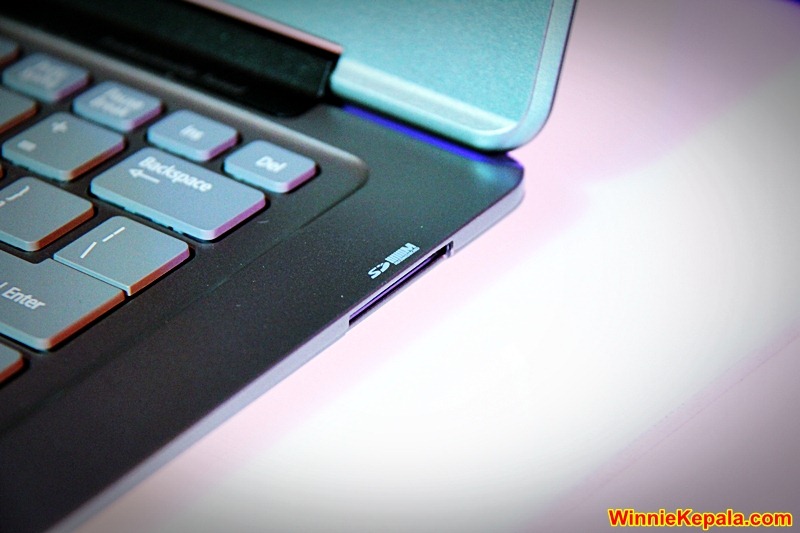 [2011-10-04%2520Acer%2520Aspire%2520S3%2520Launch%2520058%255B4%255D.jpg]