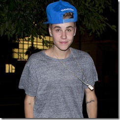 justin-bieber-restaurante-pink-pepper-thai-hollywood-2012 justin-bieber-restaurante-pink-pepper-thai-hollywood-2012