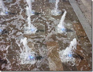 13 granary square fountains