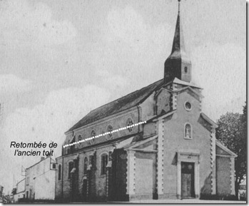 La surélévation de la nef supprime la (déjà) faible élancée du clocher La surélévation de la nef supprime la (déjà) faible élancée du clocher