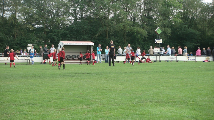 2011 - 10 JUN - WVV F4 TER APEL TOERNOOI 014.jpg