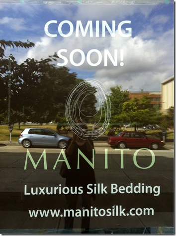 Manito Silk new store