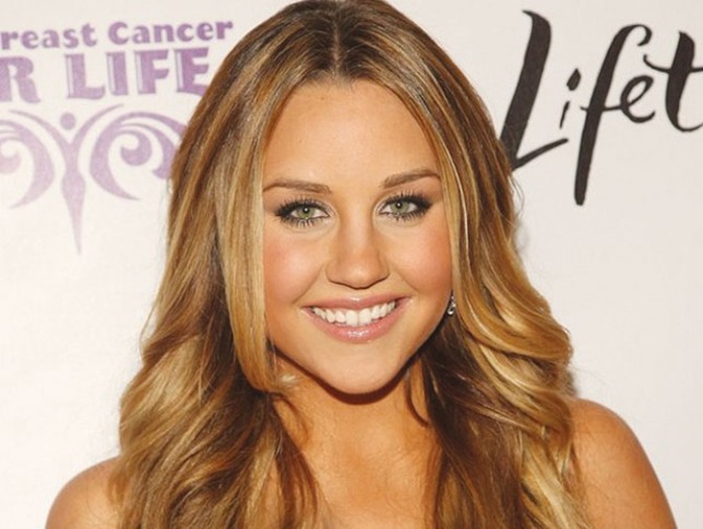 amanda-bynes-held-in-nyc-1369426240-6788